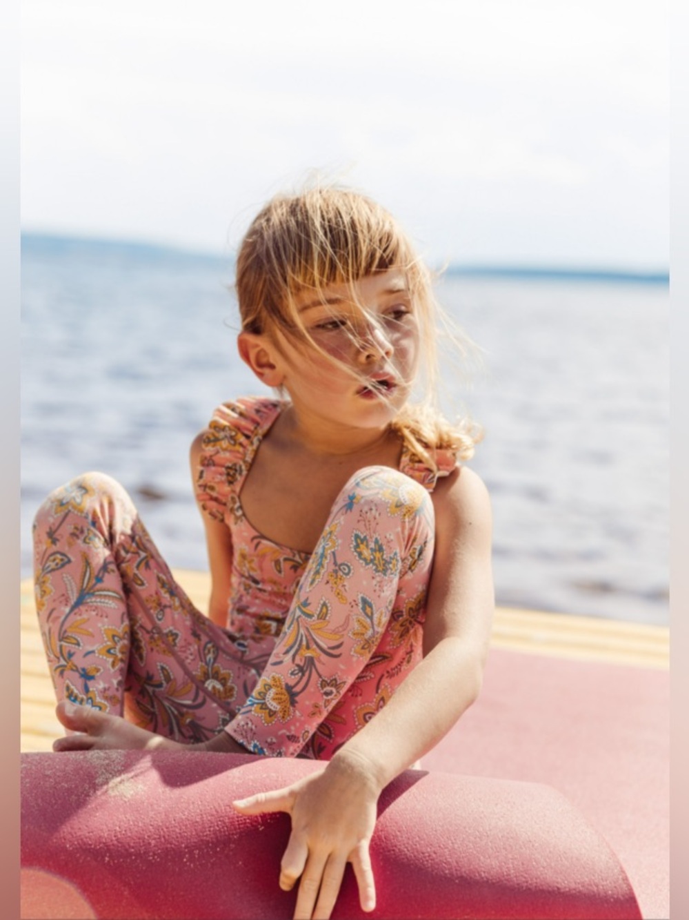 Like New Louise Misha Paris Tamarias Yoga Top & Duania Leggings in Pink Riviera - Picture 11 of 14
